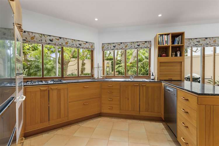 2/15 Sylvan Park Avenue Milford_6