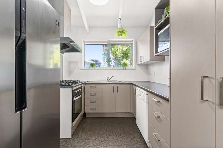 143 Springs Road Hornby_5