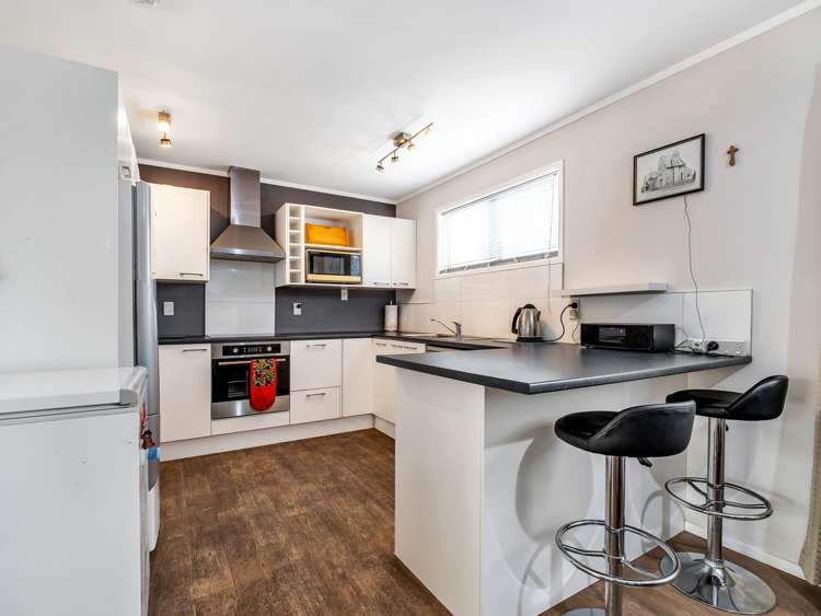 19b Barnard Road Fairy Springs_9