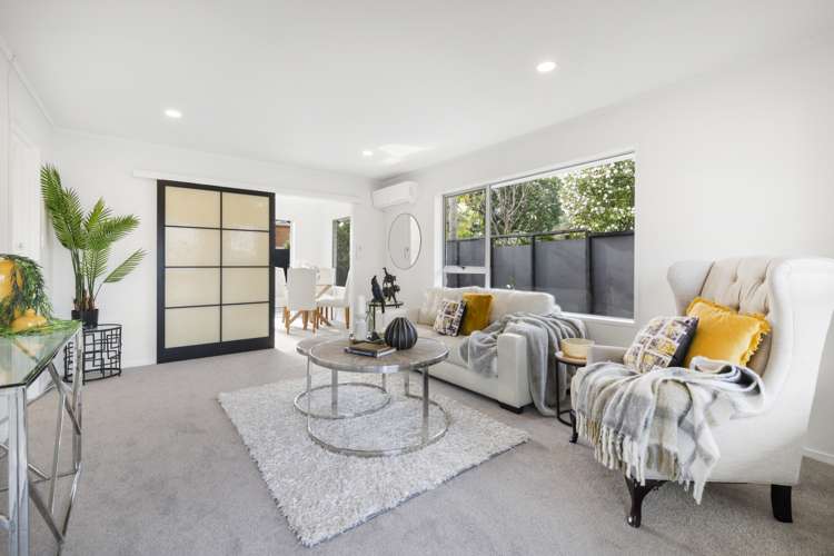 1/7a Bramley Drive Farm Cove_12