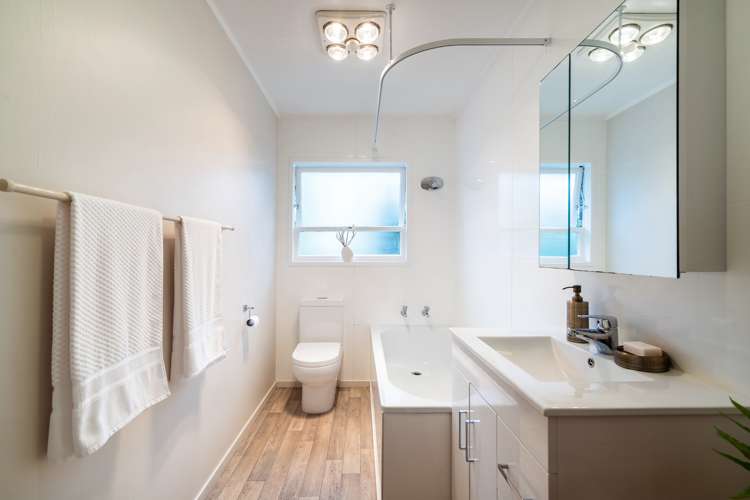 2/170 Queen Street Northcote Point_9