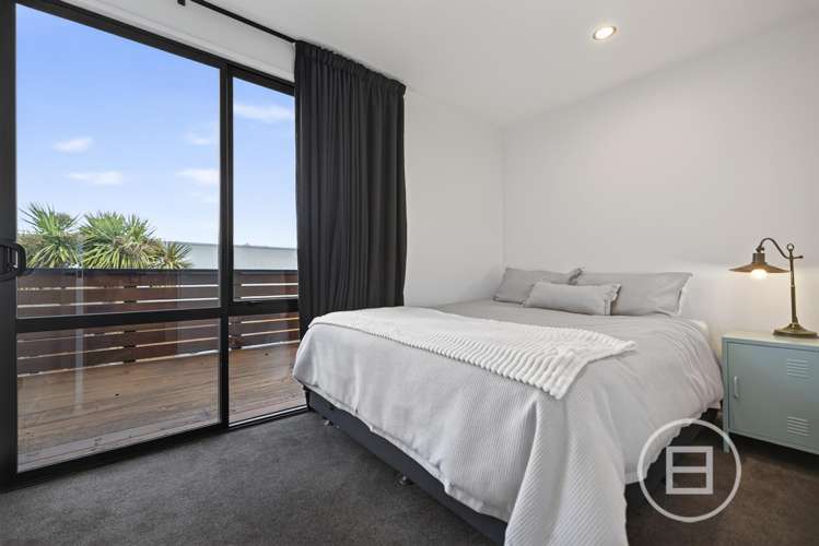 19 Stone Ridge Place Queenstown Hill_14