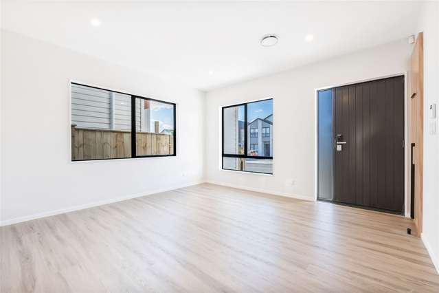 6 Raumaota Road Flat Bush_1