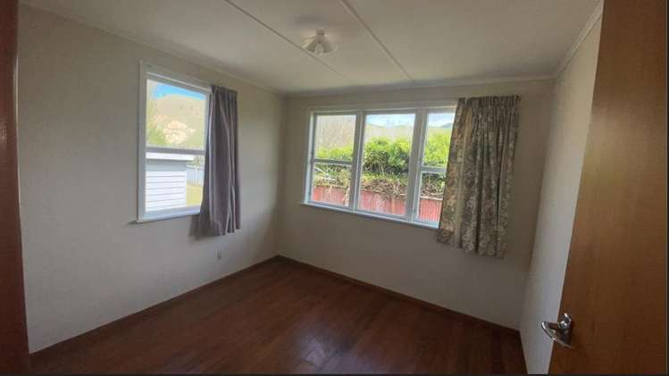 9 Currie Street Te Karaka_2