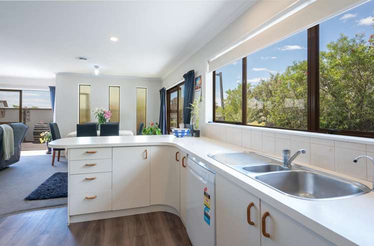 4 Marlborough Crescent Richmond_9