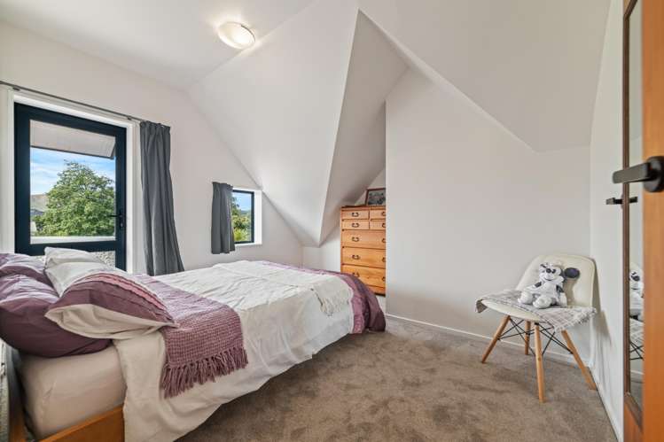 109 Pacific Drive Fitzherbert_12