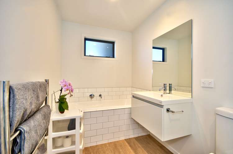 3 Cotswold Court Lower Shotover_12