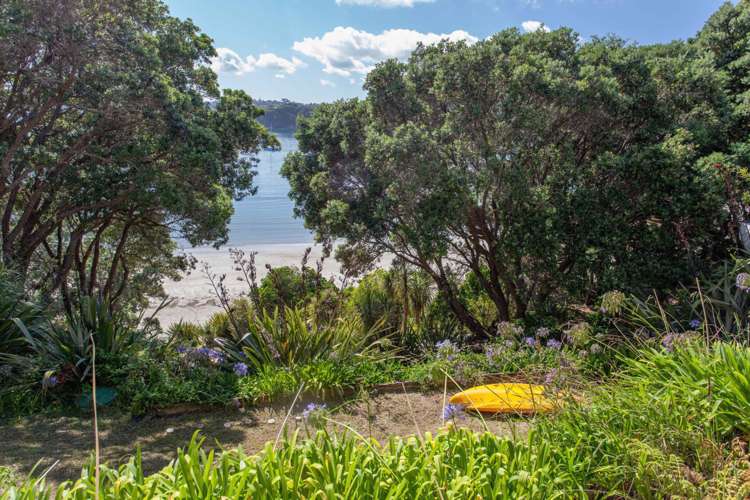 18 Korora Road Oneroa_14