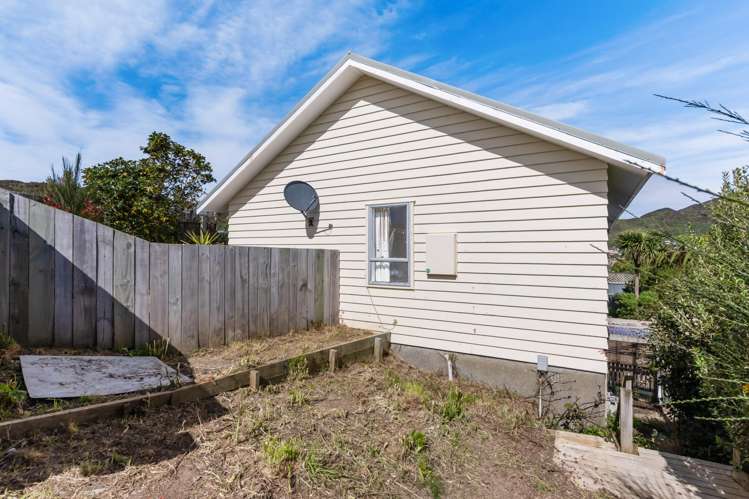 69 Victory Avenue Karori_19
