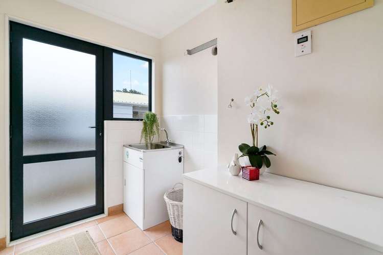 17b East Avenue Manly_10