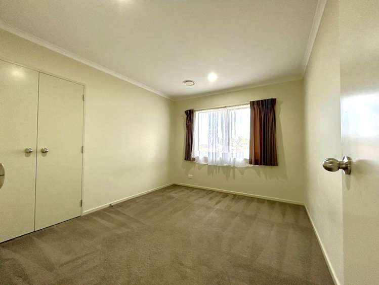 13 Muirlea Drive Flat Bush_10