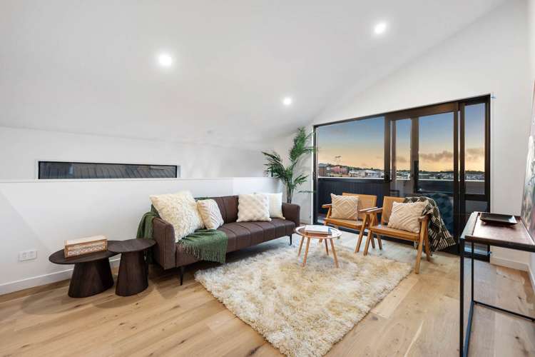 17 Tupa Street Long Bay_19