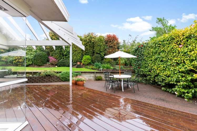 19 Bronte Place Somerville_25