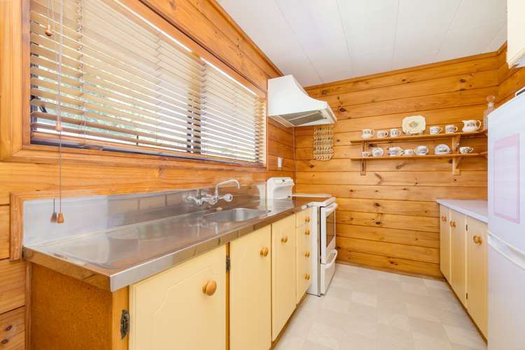 12b Walton Street Red Beach_7