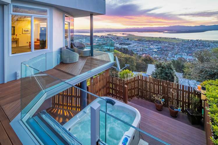 346 Princes Drive Britannia Heights_25