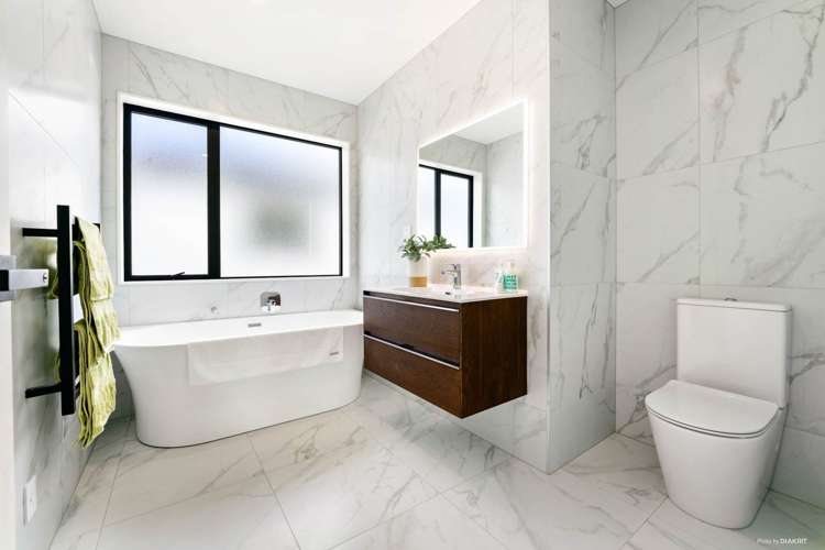 39 Koropa Road Flat Bush_14