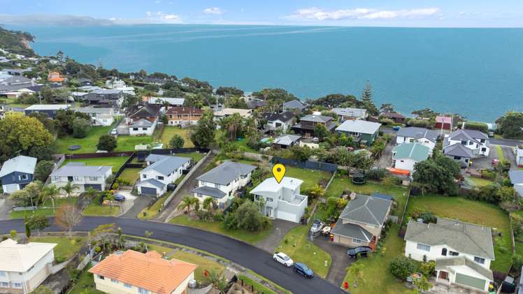 21 Donald Street Stanmore Bay_11