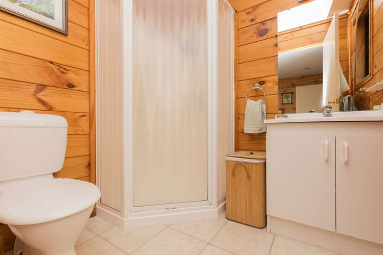 11 Ranch Place Pukekohe_23