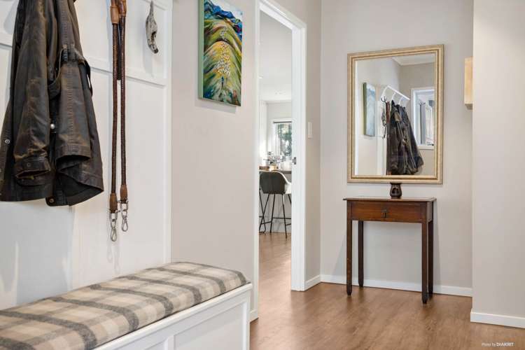 210b Logan Road Buckland_11