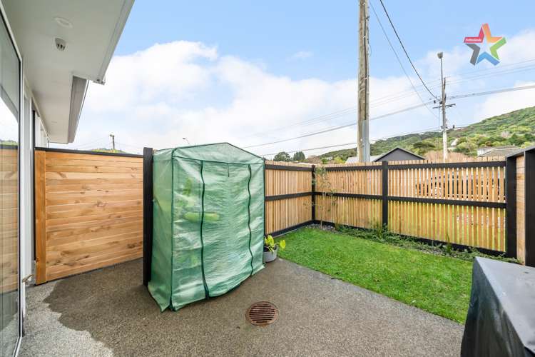 3/41 Main Road Wainuiomata_16