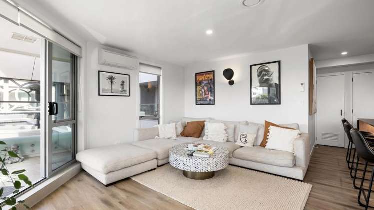 Unit 215/36 Victoria Road Mount Maunganui_9