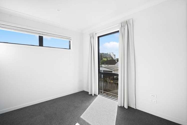 1/3 Dowding Street 1107_19