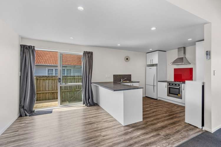 330 Breezes Road Aranui_5