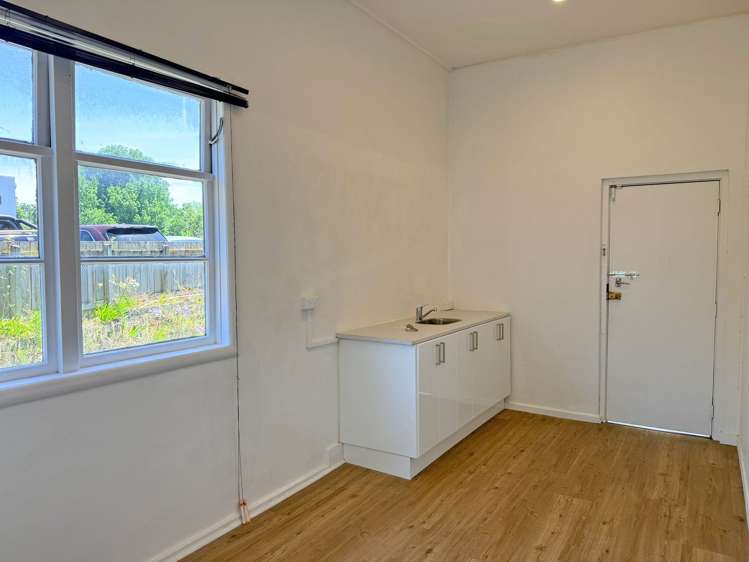 1000 Victoria Street Hamilton Central_9