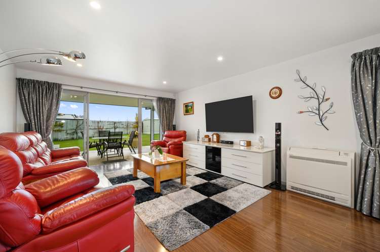 37 Koura Drive Rangiora_8
