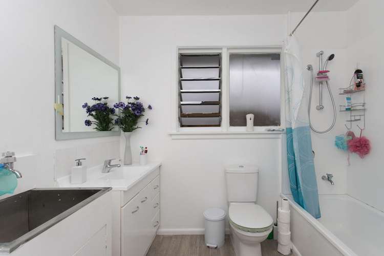 2/9 Curletts Road Sockburn_9