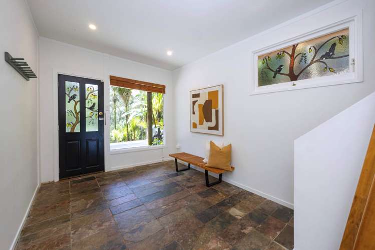 5 Paturoa Road Titirangi_19
