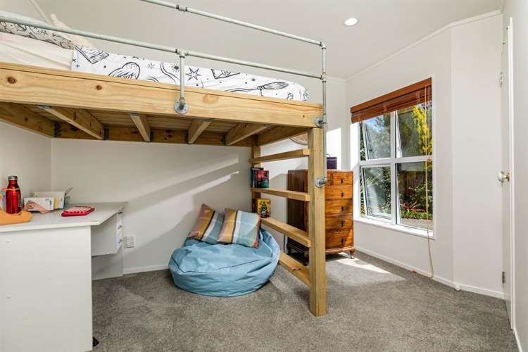 32 Waipuia Place Greenhithe_18