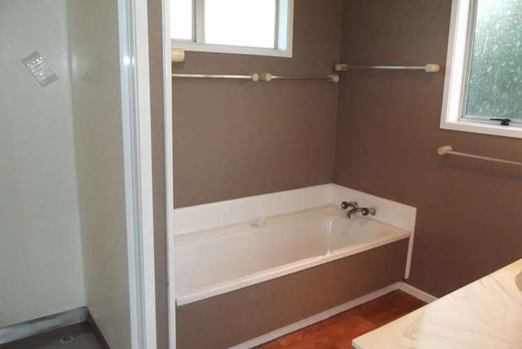 29 Newham Place Henderson_11