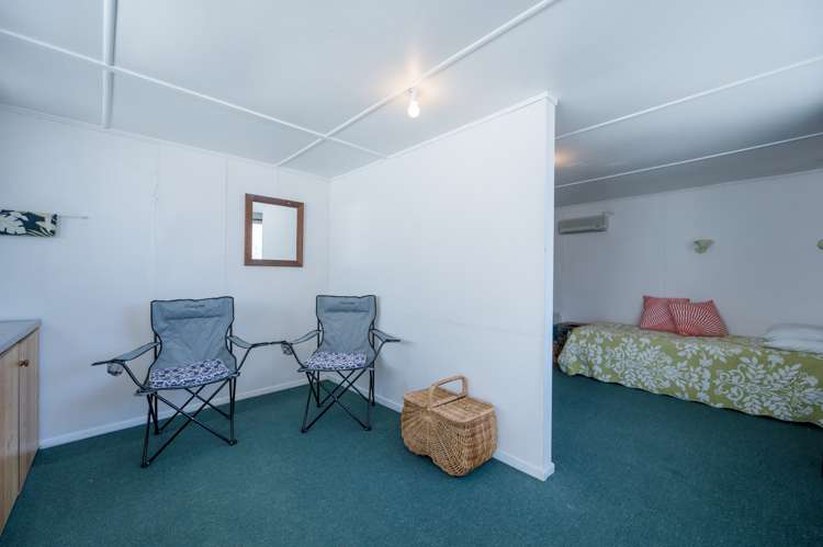 22 Andrew Street Stoke_18