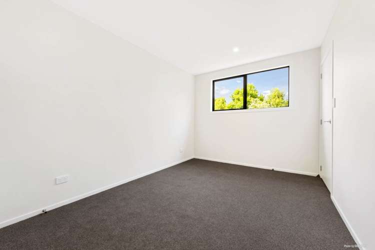 22 Tokai Place Glen Eden_5
