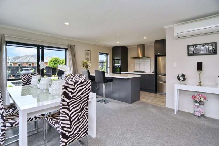3 Orewa Close Parklands_11