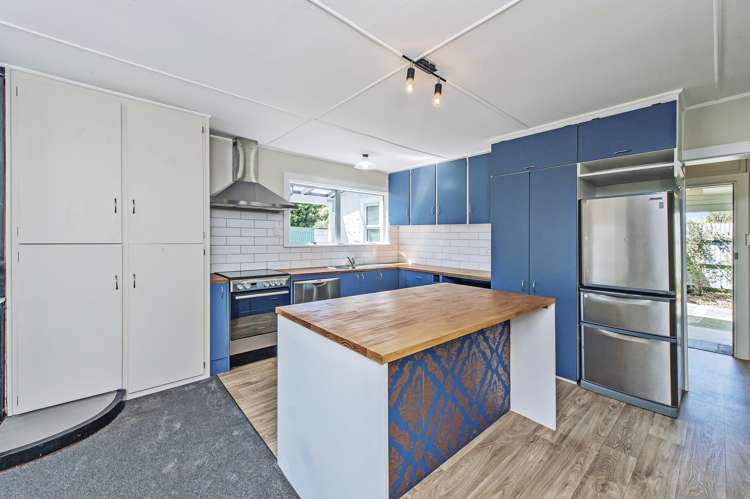 13 Lee Street Southbridge_6