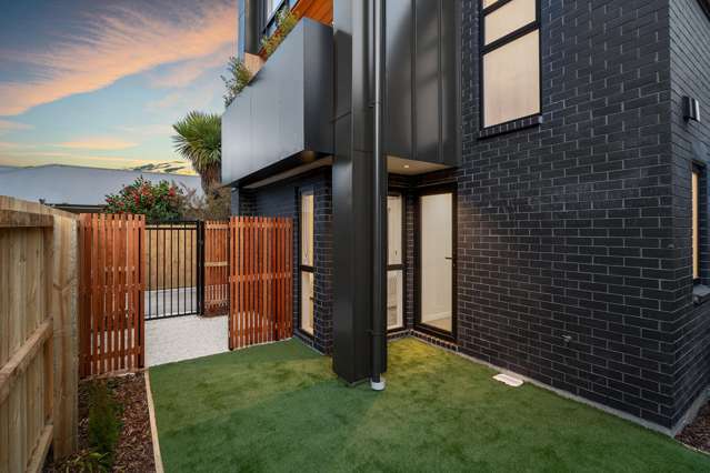 2-4/166 Chester Street East Christchurch Central_1