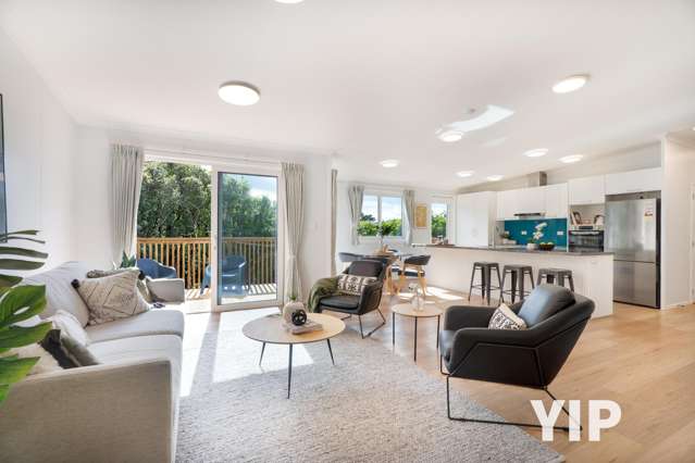 23 Padnell Crescent Paparangi_1