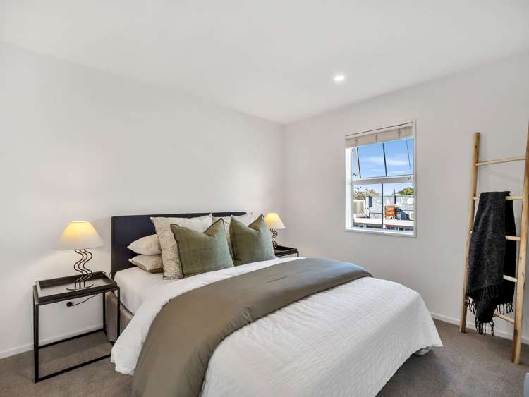 2/287 Selwyn Street Spreydon_13