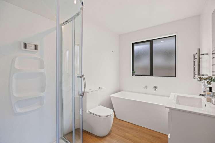 17 Bill Hammond Drive Belfast_14