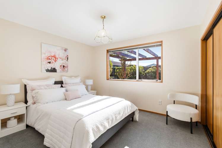 83 Vivian Street Burwood_8