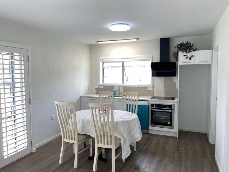 1/14 Argyle Street Herne Bay_2