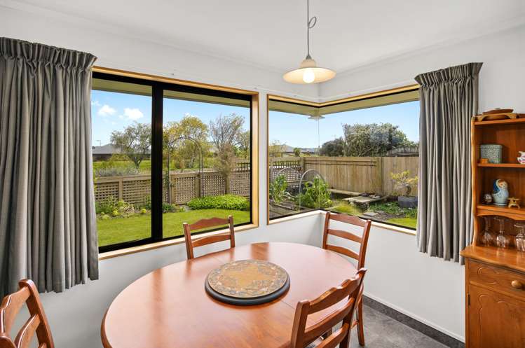 7 Heath Place Stoke_9