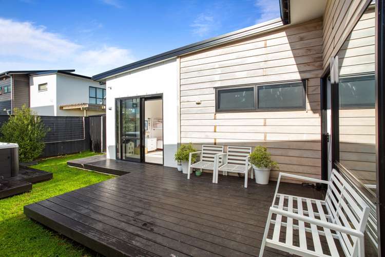 7 Grey Warbler Road Hobsonville_13