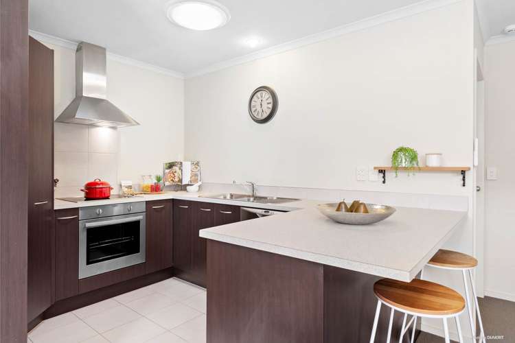 20 Parsot Place Pukekohe_6