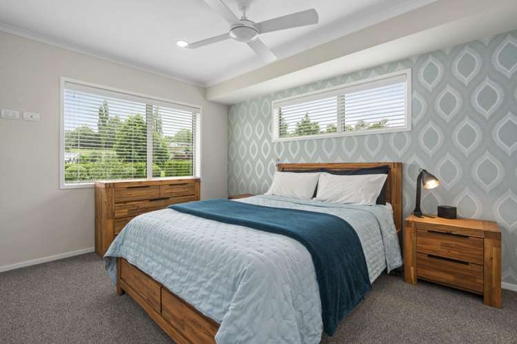 35A Riverside Lane 11374_5