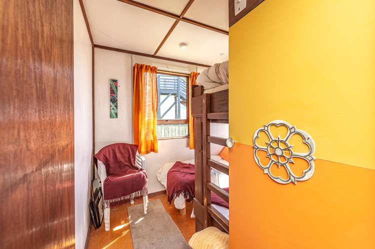11 Pingao Place Waiinu Beach_11