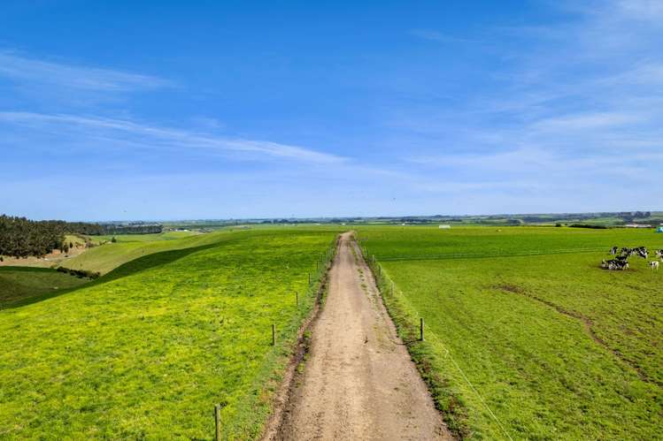 5200B Mountain Road Eltham_12
