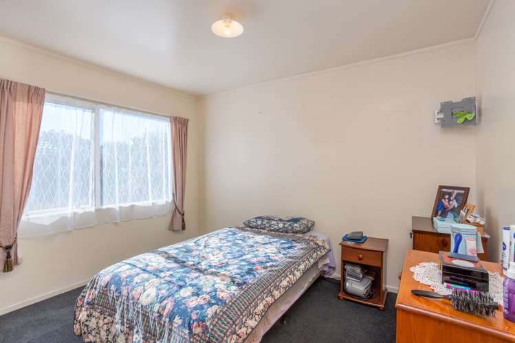 11 Skybird Place Glen Eden_6